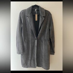 Hello Knite brand Gray Ribbed Women's Coat